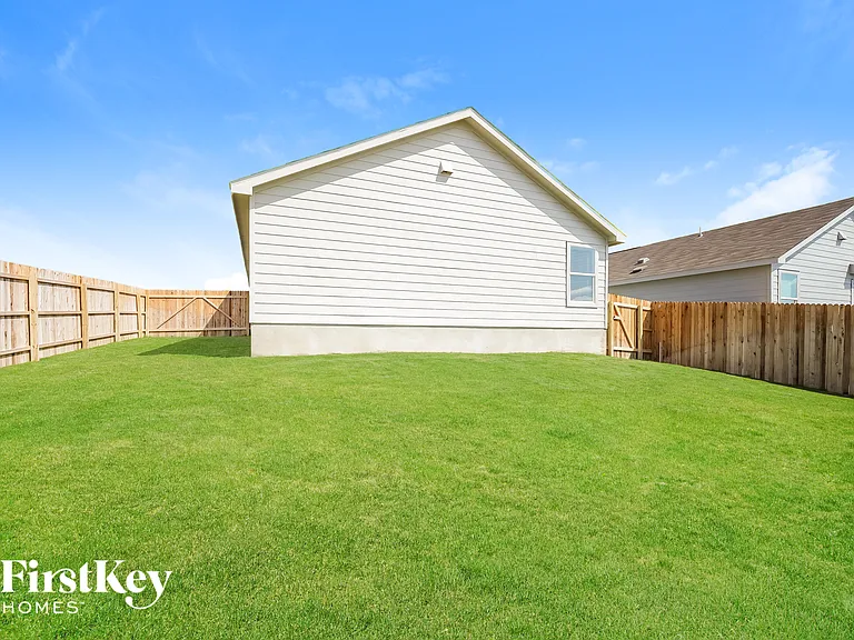 6532 Scarecrow Way — Photo 15