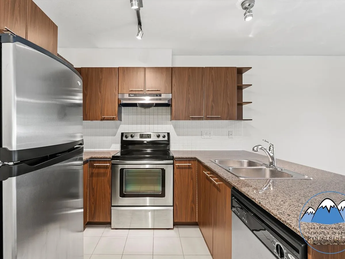 Building Photo - 4728 Brentwood Dr