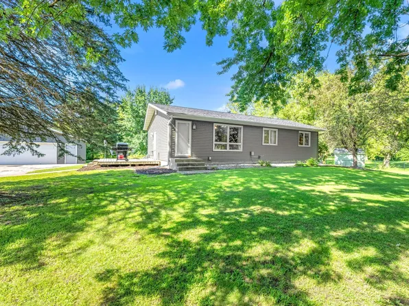 5773 Egg Lake Rd N, Hugo, MN 55038