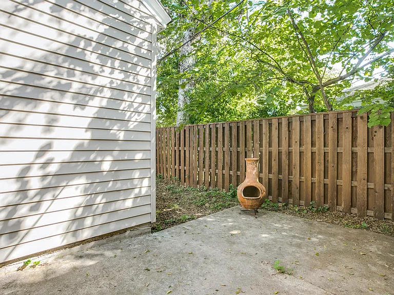 6219 Revere Pl — Photo 21