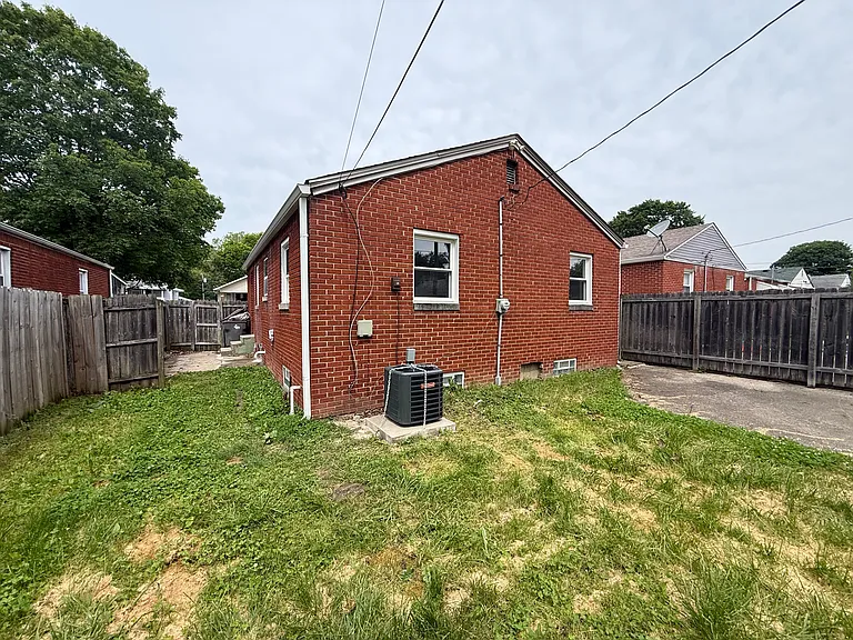 405 S Sheridan Ave — Photo 15