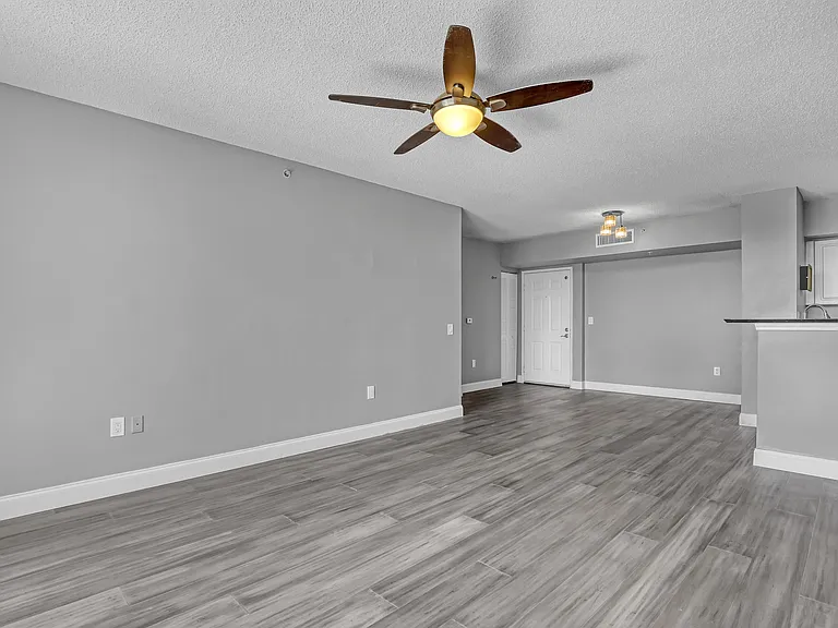 651 Okeechobee Blvd #403 — Photo 10