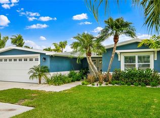 575 Crystal Dr, Madeira Beach, FL 33708