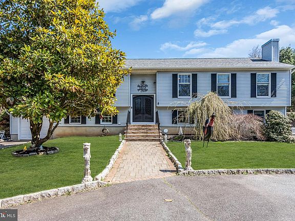 5th image of 162 Millstone Rd
