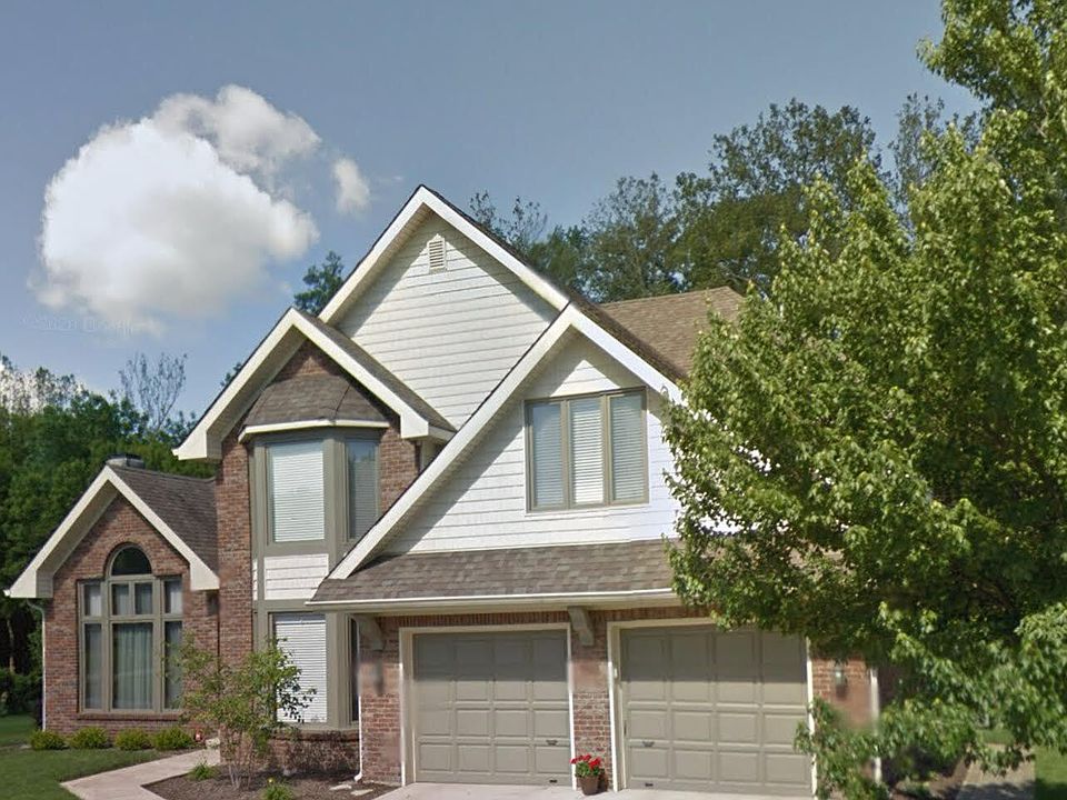 2nd image of 932 Creekside Ln
