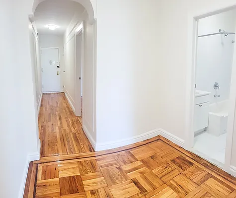 Rented by New York Residence | media 35