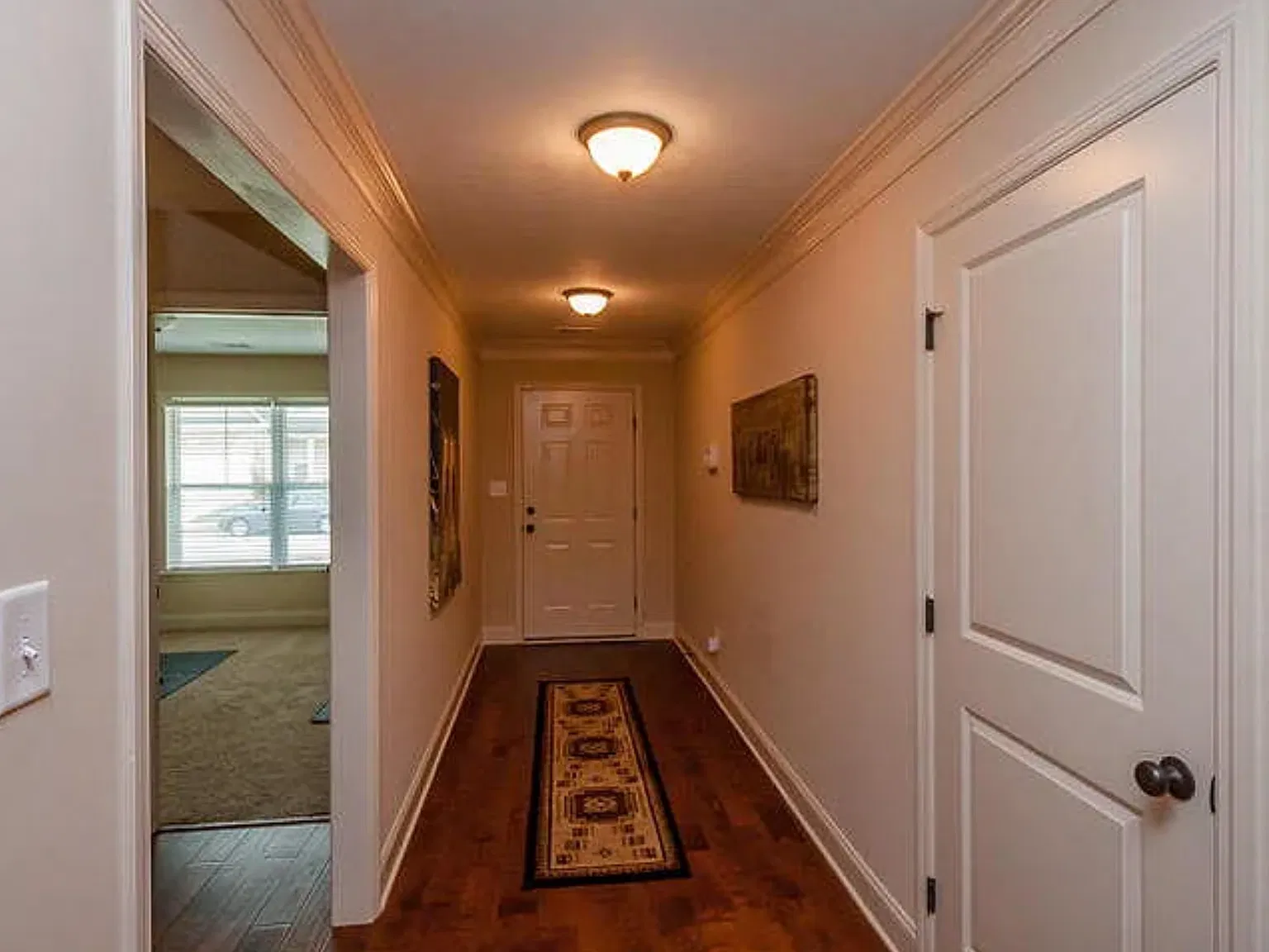 1004 Barrett Dr — Photo 4