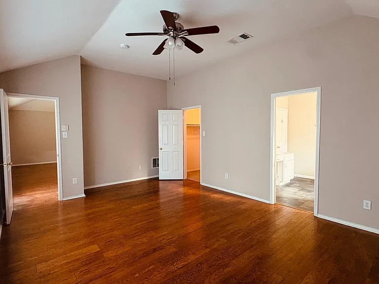 5970 Dustin Trl — Photo 23