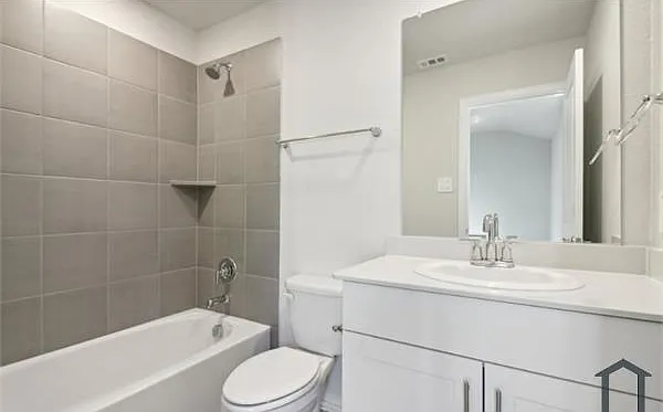 807 Easthill Dr — Photo 23