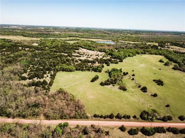 970 East Rd, Sparks, OK 74869