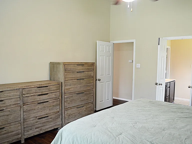 5407 Sulfur Spring Dr — Photo 20