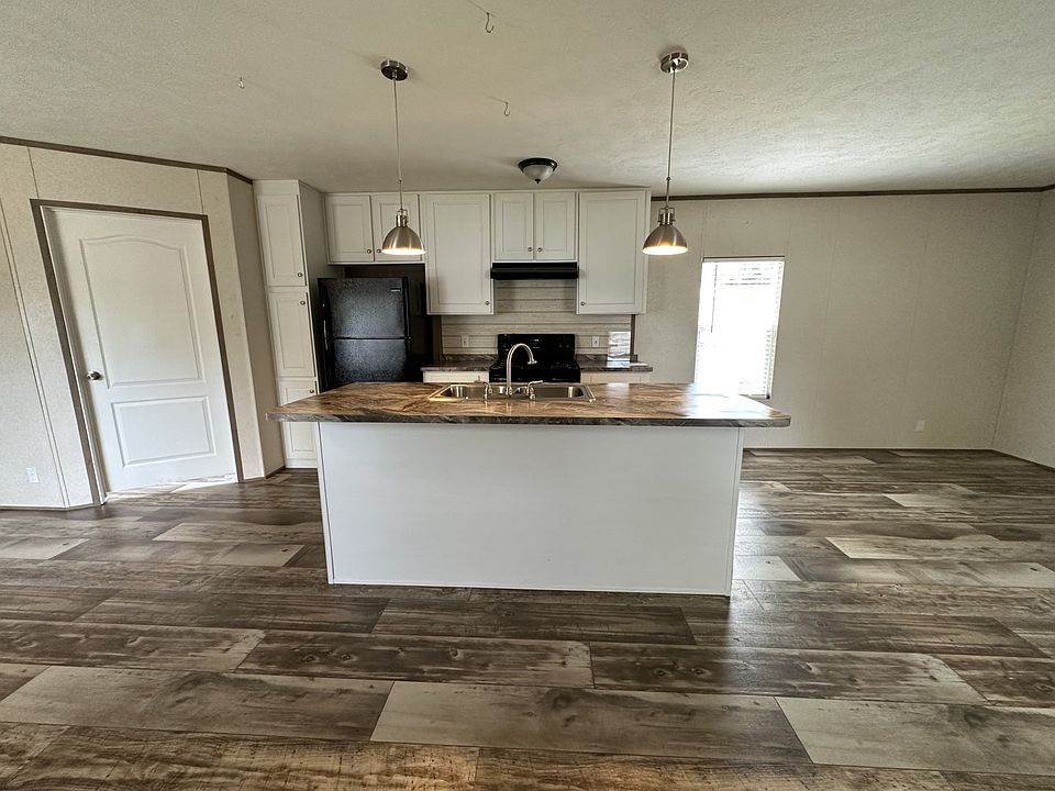 1st image of 3129 Gallant Dr