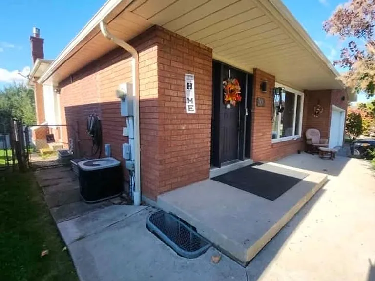 304 Orsi Ave #BASEMENT — Photo 14