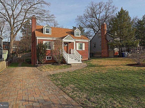 4th image of this home