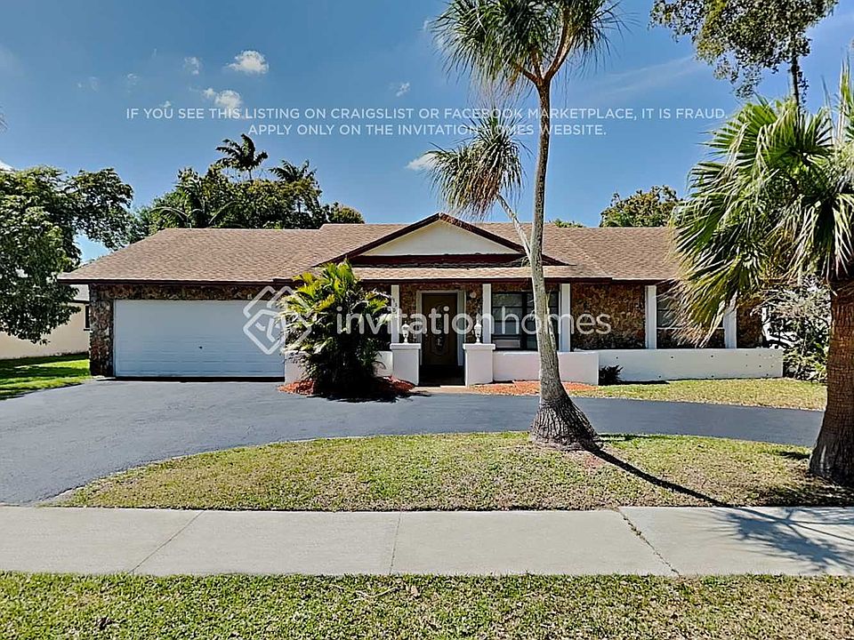 1st image of 1301 NW 76th Ave