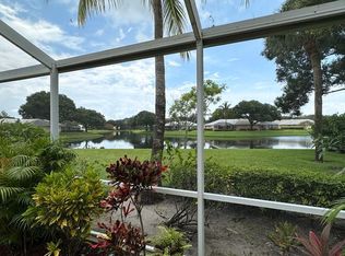 4003 Ridgewood Dr, Palm Beach Gardens, FL 33403