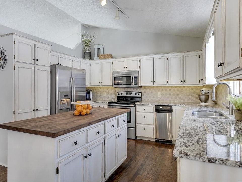 1st image of 2030 Basswood Ct