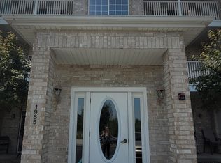 1985 W 75th Pl APT 26, Merrillville, IN 46410