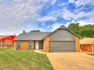 16 Tawana Dr, Shawnee, OK 74804