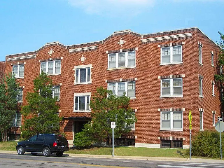 800 Kingsland Ave — Photo 1