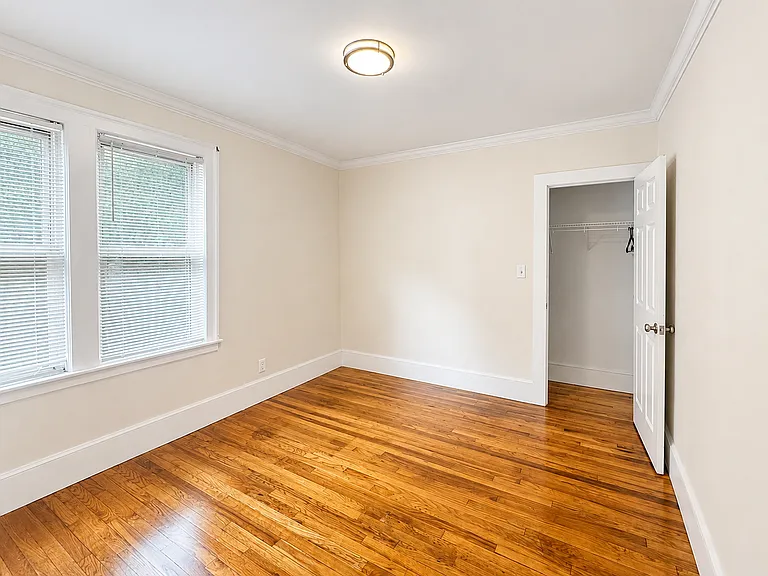 44 Glendale Ave #1 — Photo 10