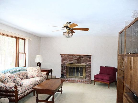 Living Room with Fireplace