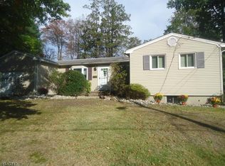 23 Bradford Rd, East Brunswick, NJ 08816