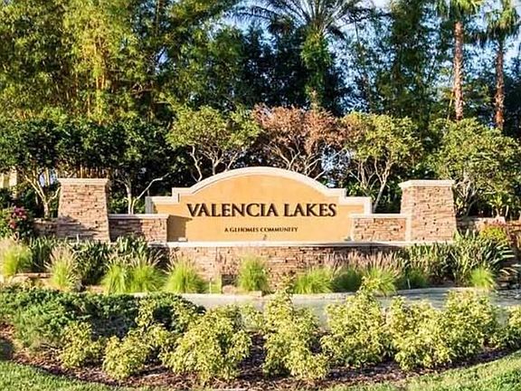 2nd image of 15840 Aurora Lake Cir