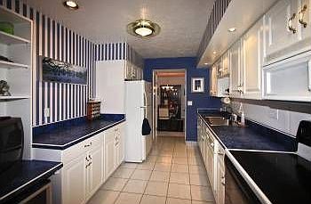 5th image of 5267 Eaglesnest Dr #4