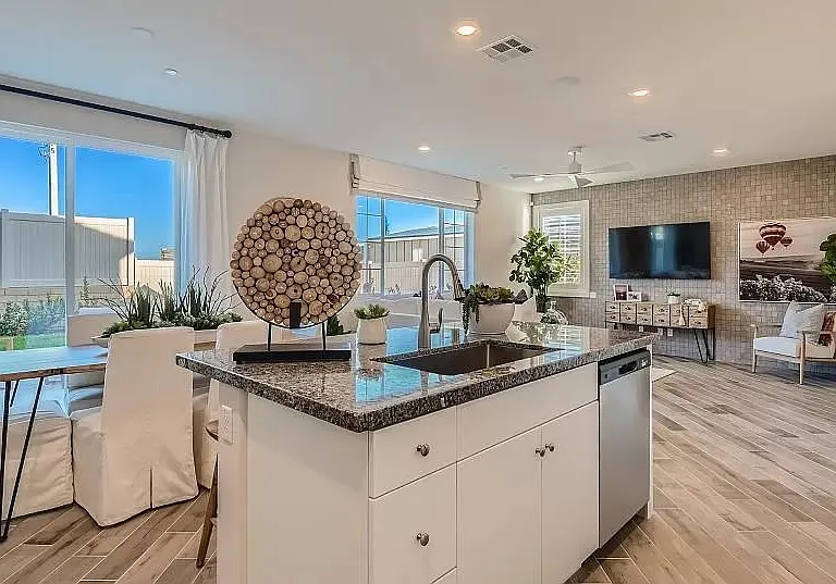 36594 Camino Springs Ave — Photo 16