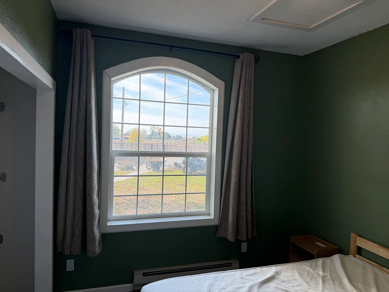2 bed, 1100 sqft, $1,800 — Photo 4