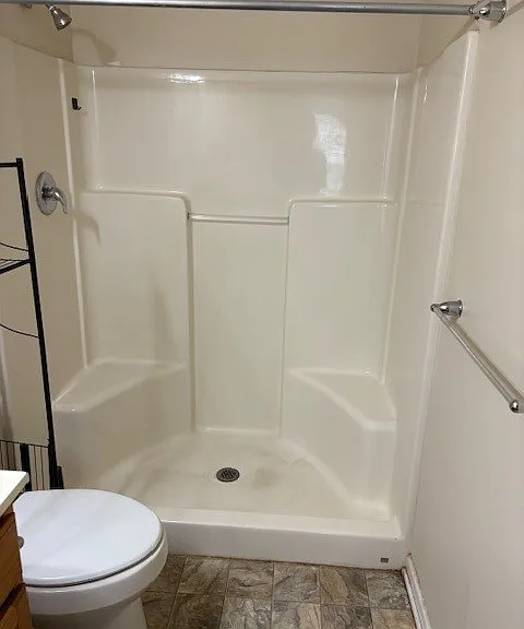 220 Heathersage Dr — Photo 5