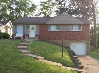 10835 Highpoint Dr, Pittsburgh, PA 15235