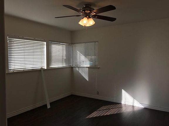 2nd image of 516 1/2 S Eremland Dr
