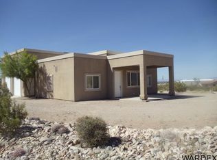 30435 N Haystack Dr, Meadview, AZ 86444