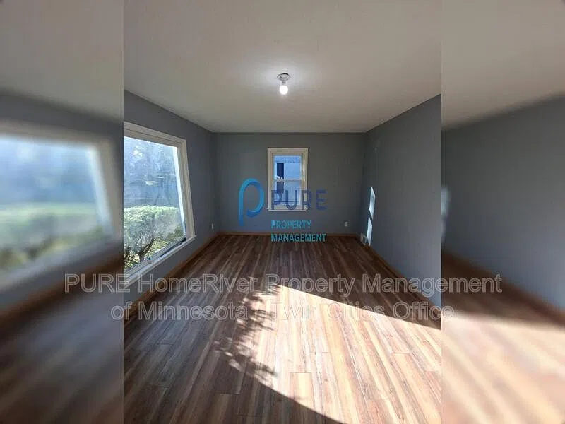 3 bed, 1.0 bath, 1110 sqft, $2,100 — Photo 3