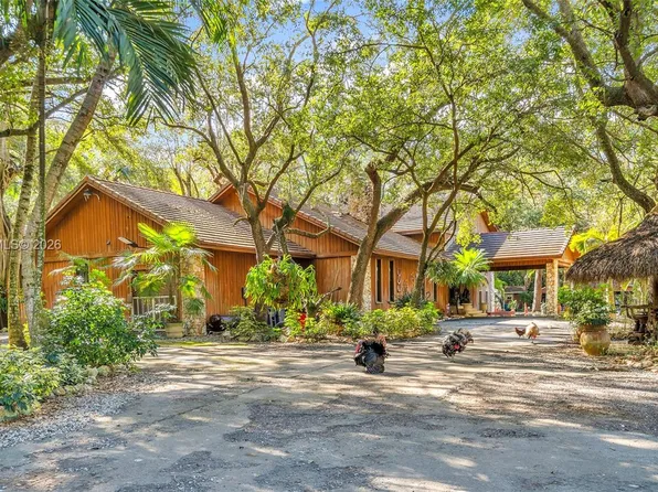 15425 SW 268th St, Homestead, FL 33032