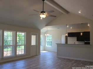 229 Sunset Trl, Bandera, TX 78003