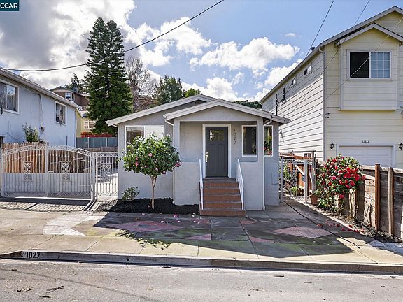 2nd image of 1027 3rd St