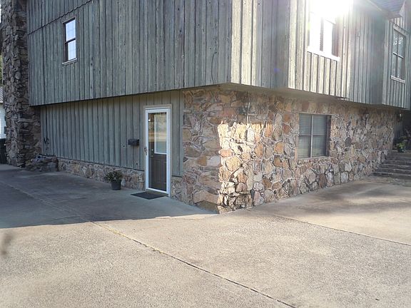 Entry Apt Home