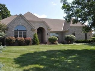 19110 Glacier Pkwy, Brookfield, WI 53045