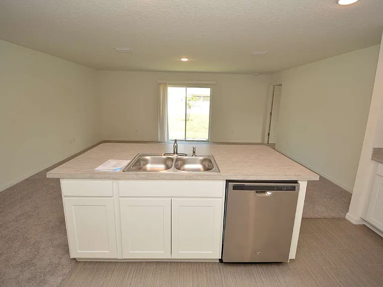 11 Roxland Ln — Photo 13