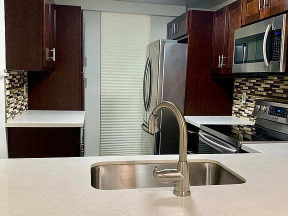 3rd image of 6743 137th Ave NE #431