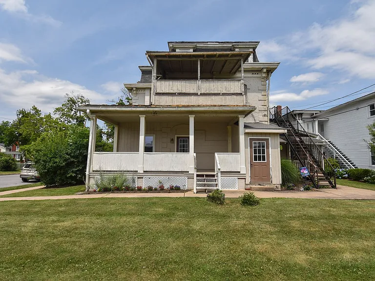 120 W Church St #75 — Photo 29