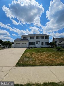 1 Heritage Valley Dr, Sewell, NJ, 08080