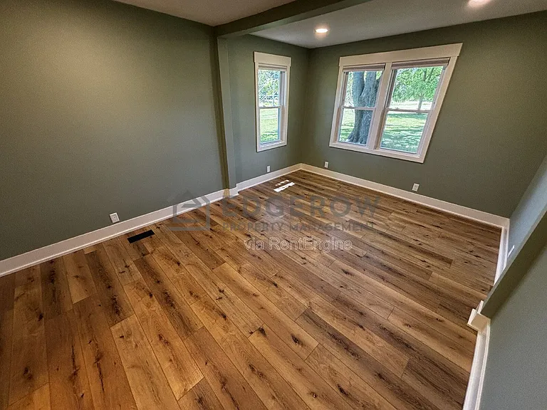 10710 2nd Ave NW — Photo 8