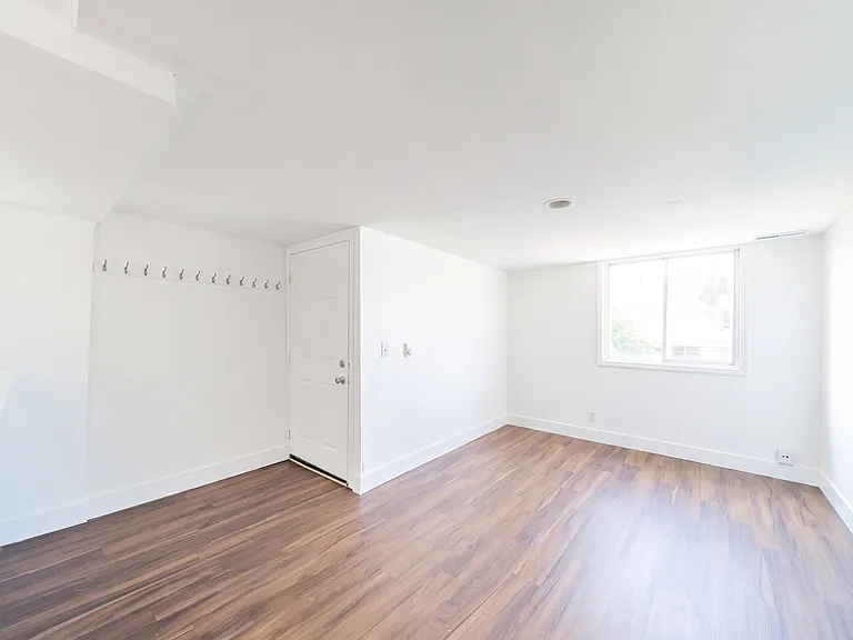 1701 Fletcher Ave #C — Photo 3