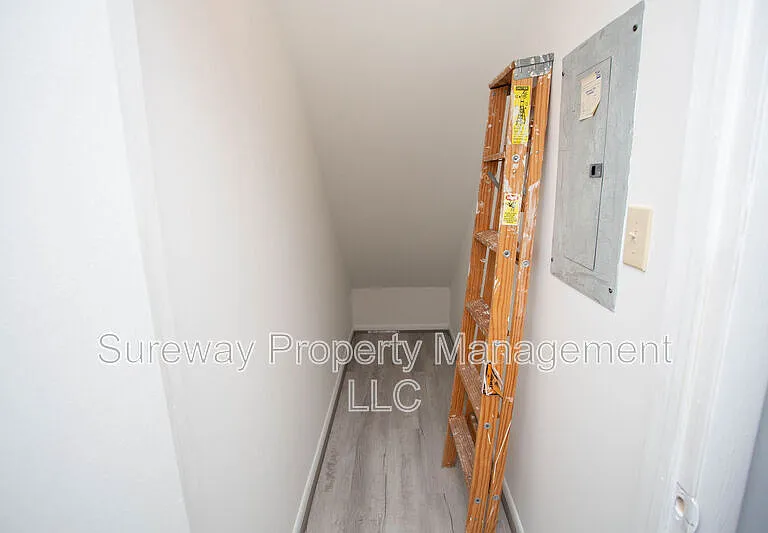 12 Grant Ln — Photo 39