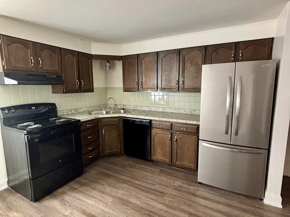Losson Garden Apartments
