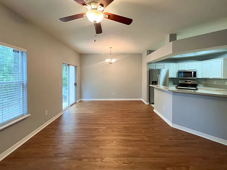 5048 NW 1st Pl — Photo 15